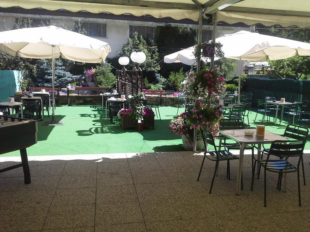 Alice Affittacamere Cesana Torinese Exterior foto