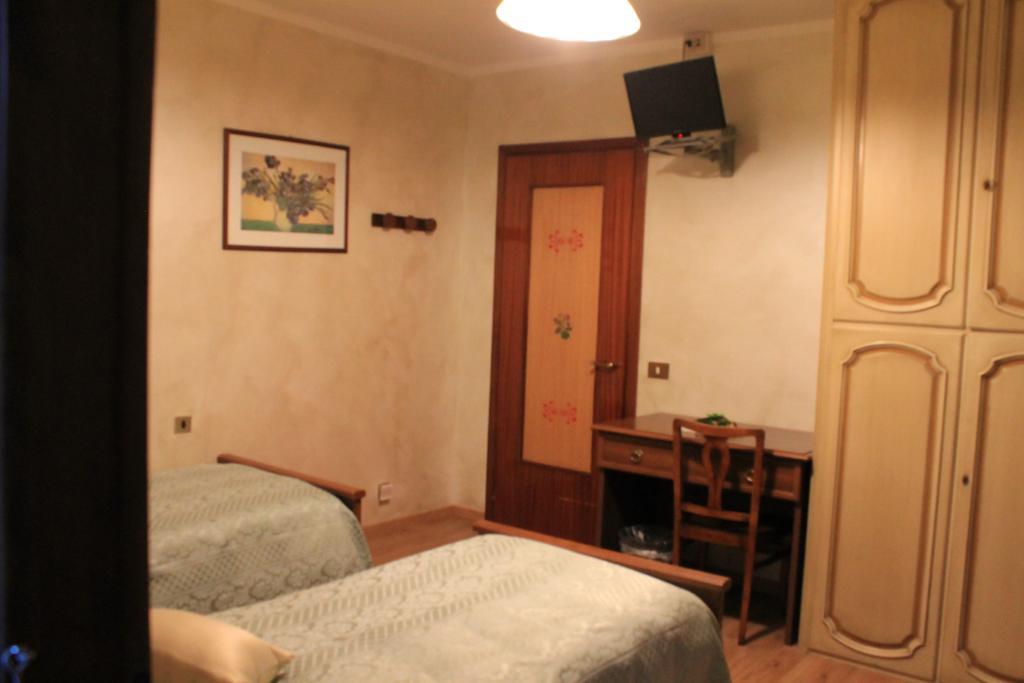 Alice Affittacamere Cesana Torinese Exterior foto